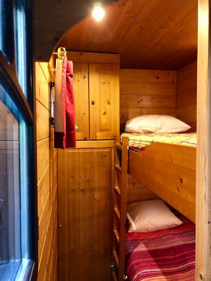 Millygite Roulotte - 4 Seasons Chalet-On-Wheels Kültér fotó